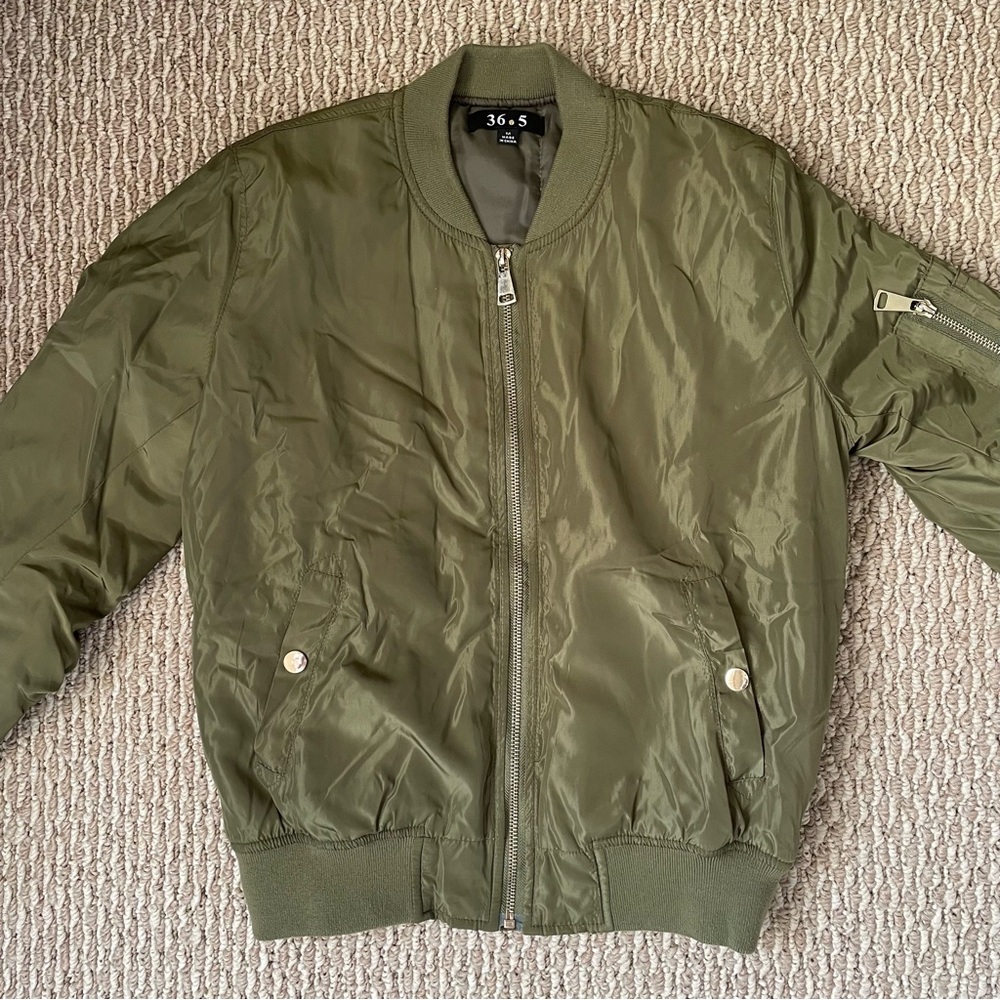 Green Bomber Streetwear Jacket